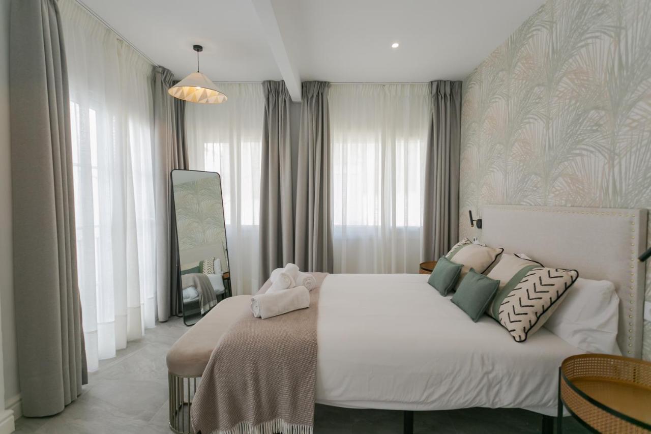 Lujoso Apartamento Con Piscina Compartida 3 Seville Luaran gambar