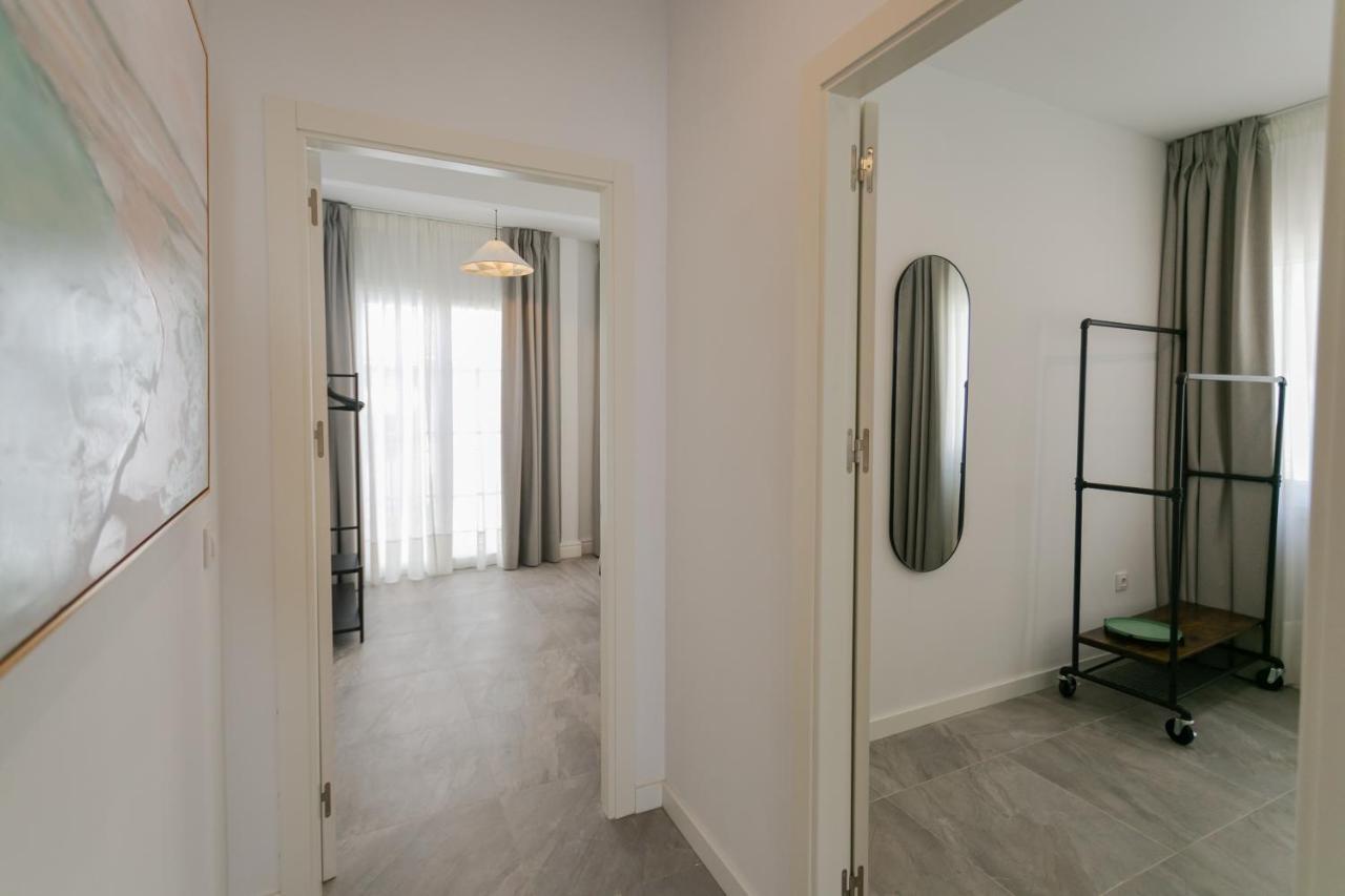 Lujoso Apartamento Con Piscina Compartida 3 Seville Luaran gambar
