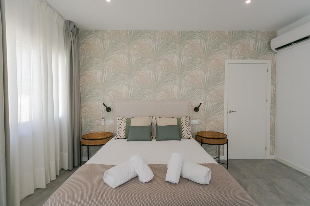 Lujoso Apartamento Con Piscina Compartida 3 Seville Luaran gambar